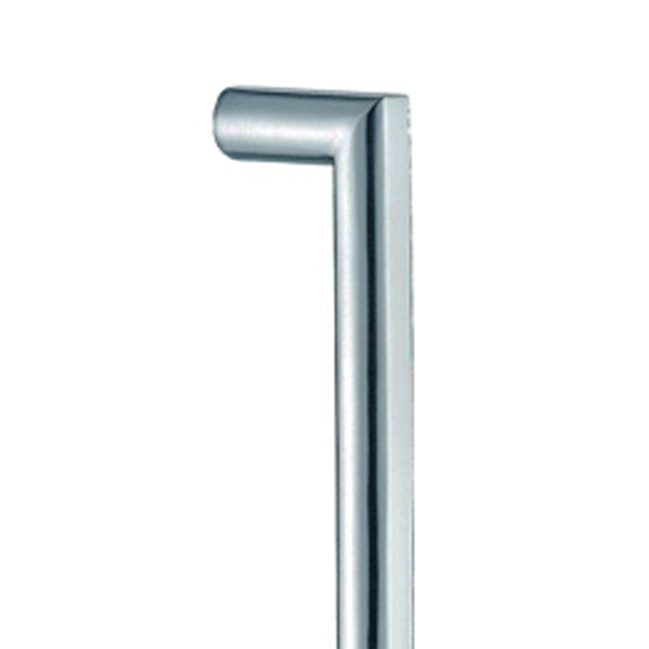 403/19/BT/425-04 • 425 x 19mm Ø • Satin Stainless • Format Grade 304 Bolt Fixing Mitred Round Bar Pull Handle