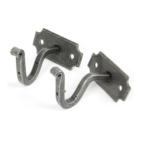 33736 • 93 x 45 x 3mm • Pewter Patina • From The Anvil Mounting Bracket