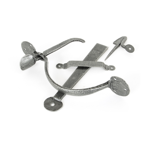 33763 • 228mm • Pewter Patina • From The Anvil Heavy Bean Thumblatch