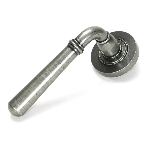 46463 � 53 x 8mm � Pewter Patina � From The Anvil Newbury Lever on Rose [Plain]
