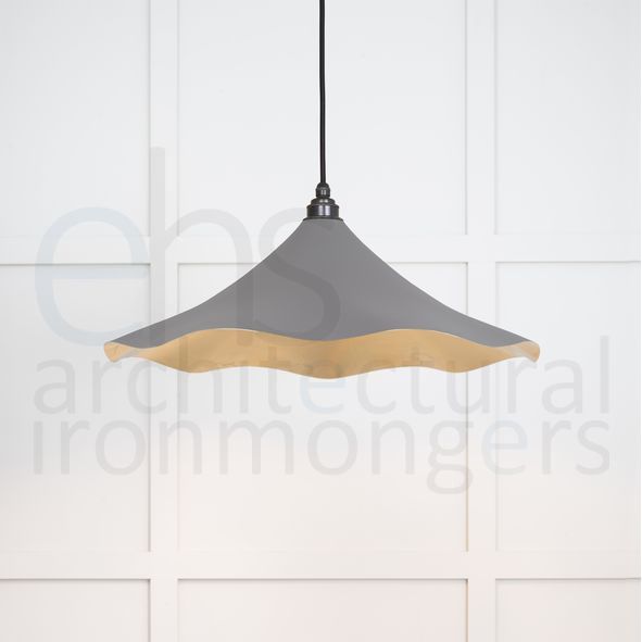 49731SBL • 500 x 146mm • Smooth Brass • From The Anvil Flora Pendant in Bluff