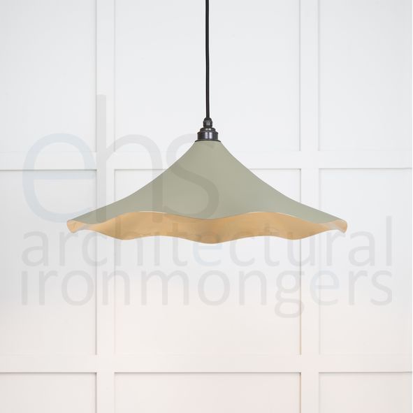 49731STU  500 x 146mm  Smooth Brass  From The Anvil Flora Pendant in Tump
