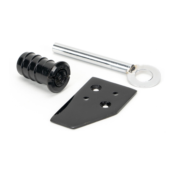 49918 � 28 x 16mm � Black � From The Anvil Keyed Flush Sash Stop