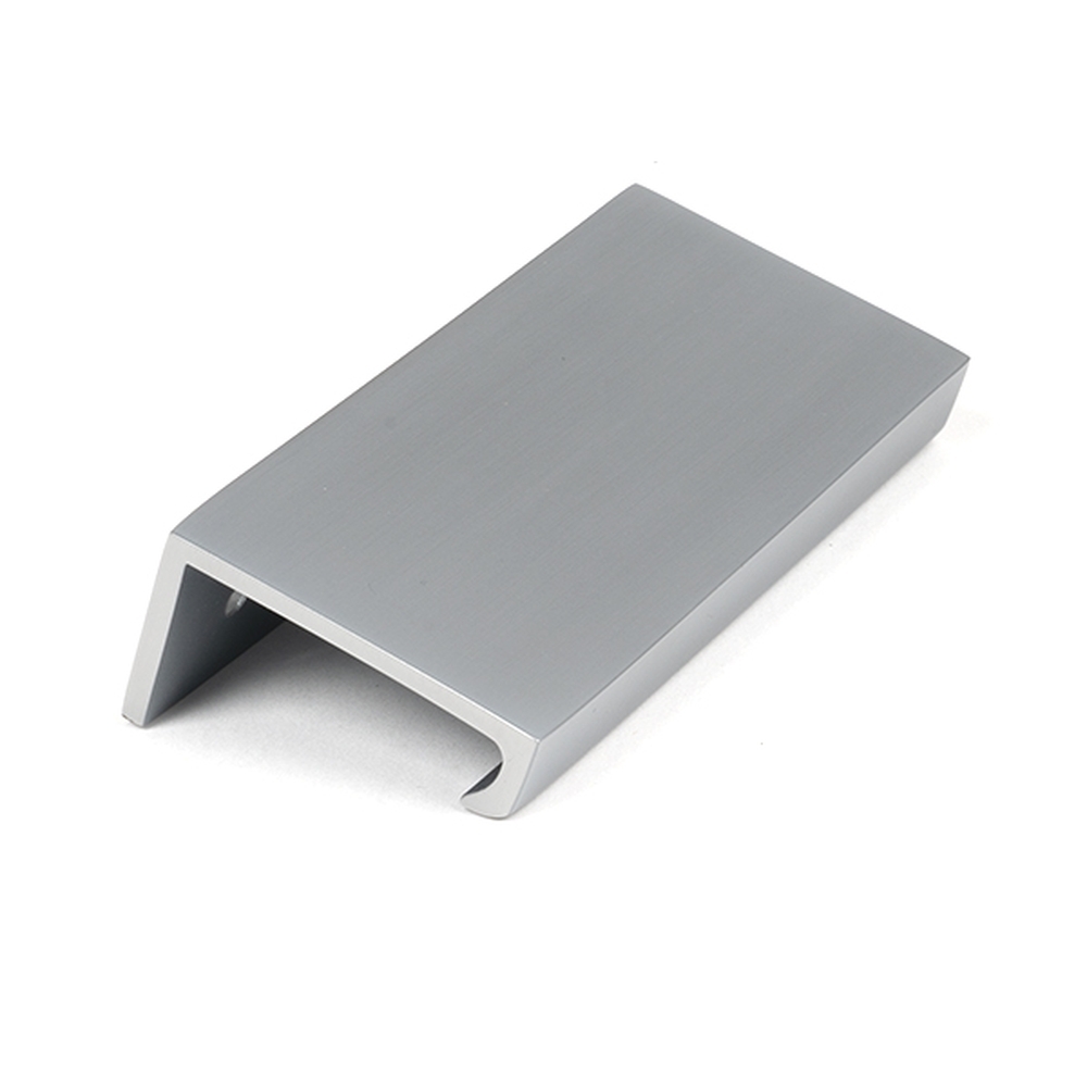 50727 • 100mm • Satin Chrome • From The Anvil Plain Edge Pull