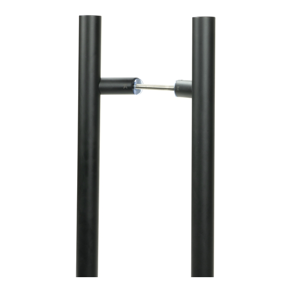 50796 � 1500 x 32mm � Matt Black [316] � From The Anvil Offset T Bar Pull Handles - Back To Back