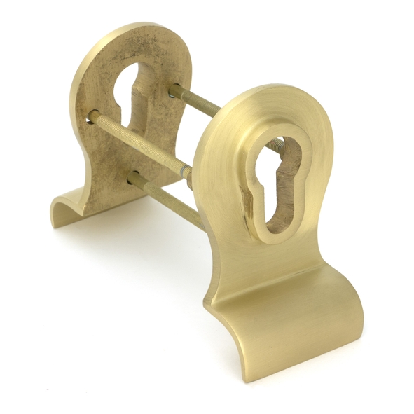 50899 � 90 x 50mm � Satin Brass � From The Anvil Euro Door Pull [Back to Back]
