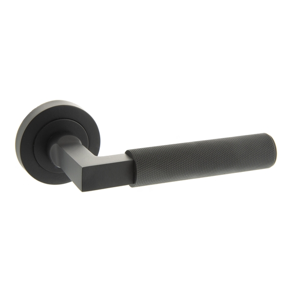 MHR200MB � Matt Black � Millhouse Brass Cartwright Knurled Levers on Round Roses