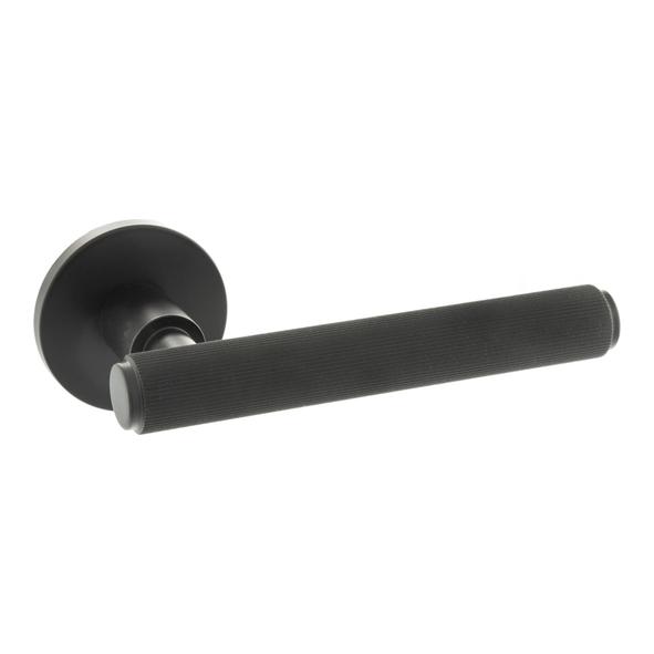 MHSR250MB � Matt Black � Millhouse Brass Stephenson Linear Levers on 5mm Round Roses