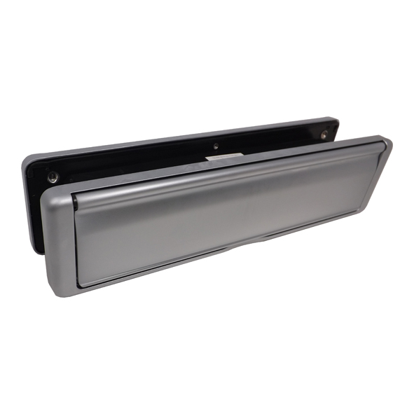 DLPNMPSMI76A � 310 x 76mm � Premium Satin � Fab & Fix Letter Plate Set For 40 to 80mm Thick Door