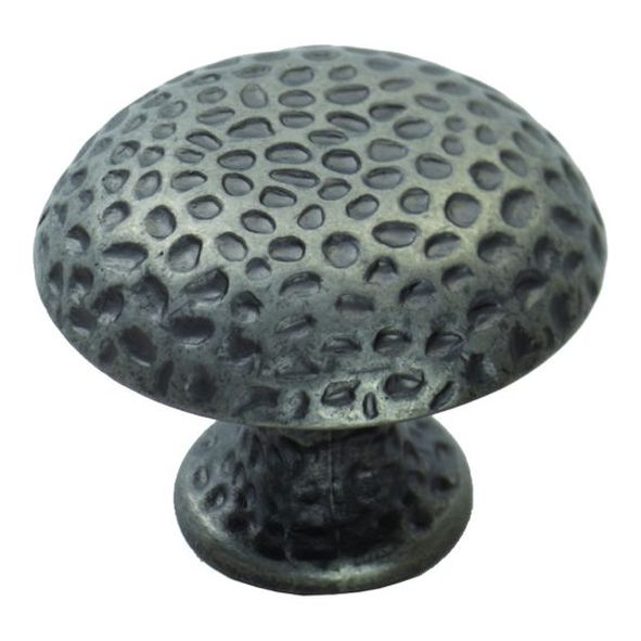 FTD585AAS • 38 x 20 x 30mm • Antique Steel • Fingertip Design Bun Hammered Cabinet Knob