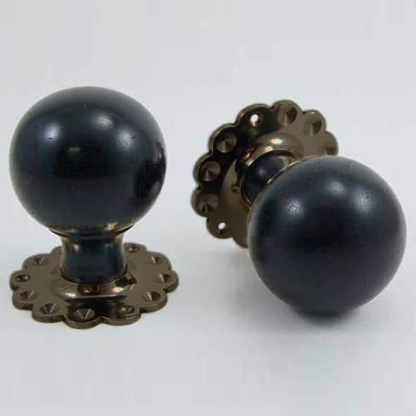 DKF084MXF-IBM  Ebony / Bronze  Timber Sphere Knobs On Daisy Roses