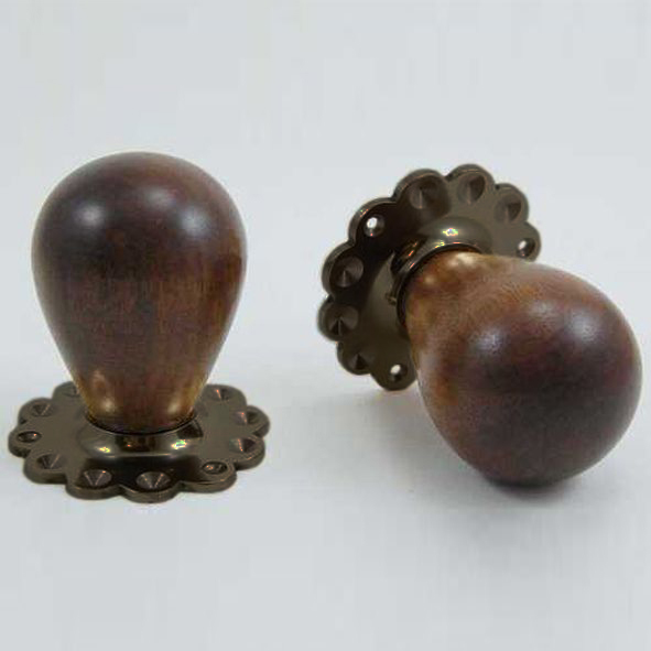 DKF085DWF-IBM  Rosewood / Bronze  Timber Tulip Knobs On Daisy Roses