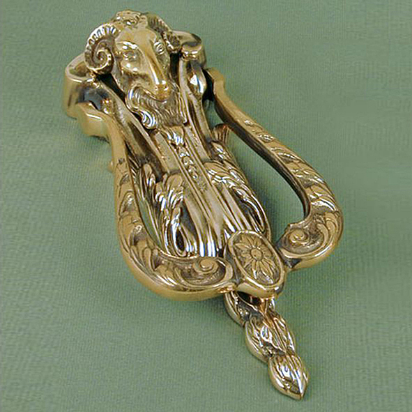 KRa-AB  232 x 100 x 46mm  Unlacquered Aged Brass  Reproduction Rams Head Knocker