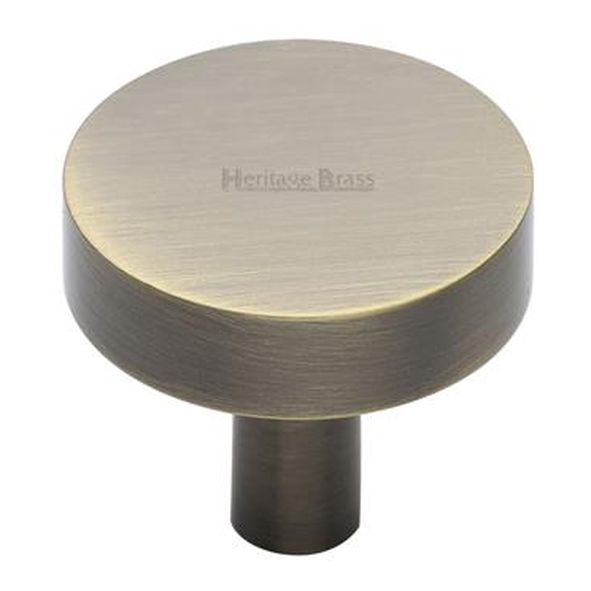 C3880 32-AT • 32 x 9 x 29mm • Antique Brass • Heritage Brass Plain Disc Cabinet Knob