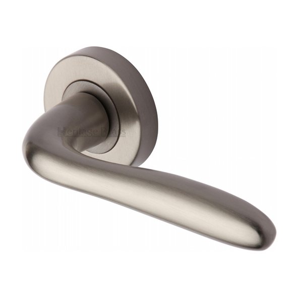 COL1762-SN • Satin Nickel • Heritage Brass Columbus Levers On Plain Round Roses