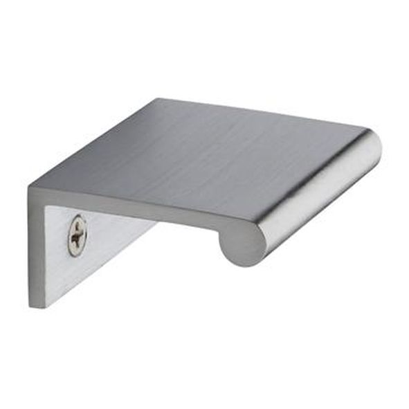 EPR50-40-SC • 50 x 40 x 3.0mm • Satin Chrome • Heritage Brass Angled Heavy Finger Pull