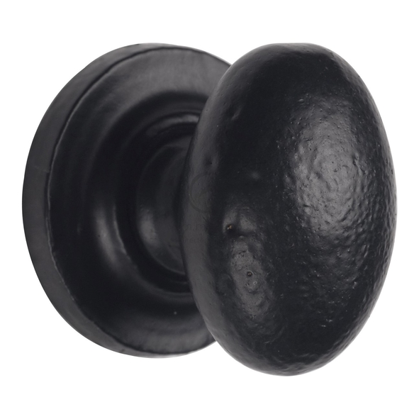 FB179 32  32 x 32mm  Smooth Black Iron  Heritage Brass Oval Cabinet Knob