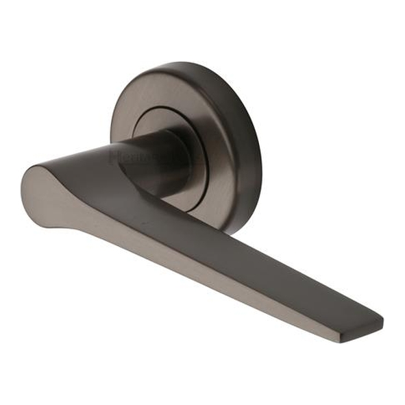 V4189-MB  Matt Bronze  Heritage Brass Gio Levers On Plain Round Roses