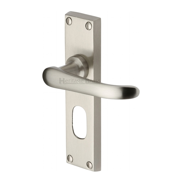 V725-SN • Oval Cylinder [48.5mm] • Satin Nickel • Heritage Brass Windsor Levers On Backplates