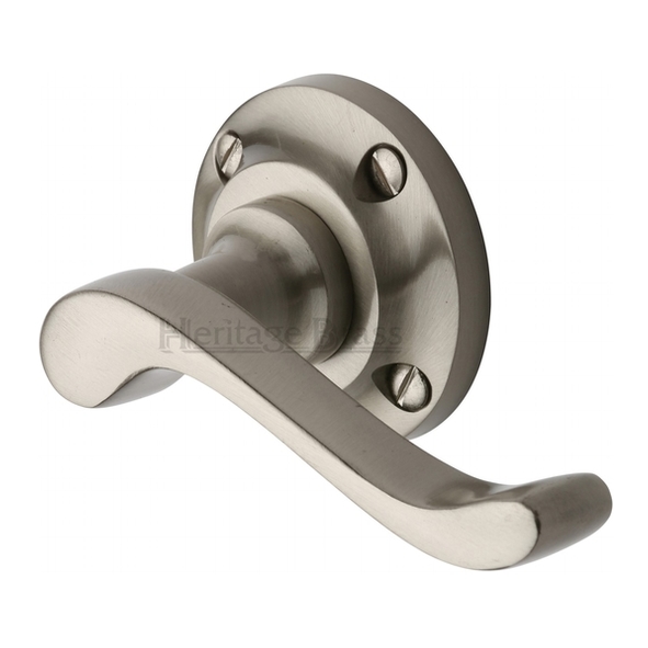 V820-SN • Satin Nickel • Heritage Brass Bedford Levers On Traditional Round Roses