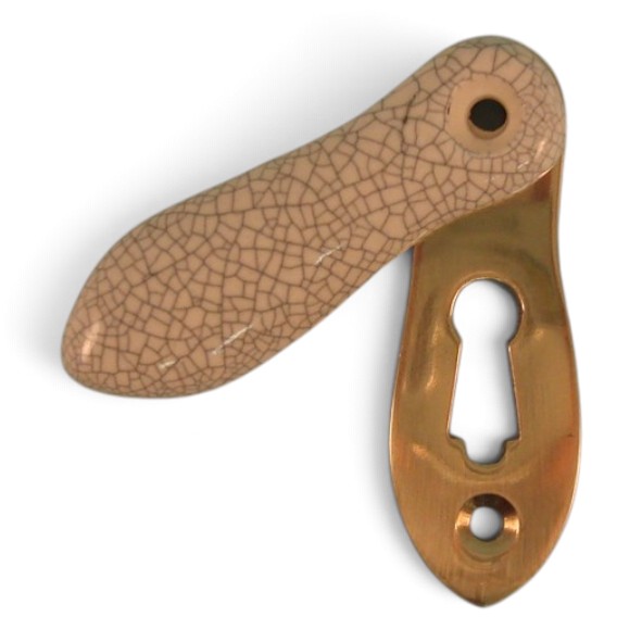 PDF1035/PB � Cream Crackle / Polished Brass � Period Ceramic Covered Escutcheon
