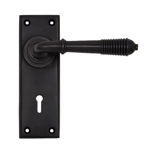 83953 • 152 x 50 x 8mm • Aged Bronze • From The Anvil Reeded Lever Lock Set